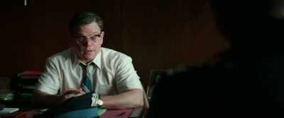 He's got a mean right. - Suburbicon
