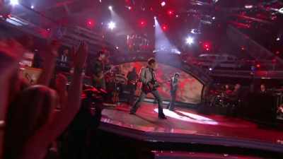 He's got this magnetism about him
coupled with this amazing voice. - The Show Must Go On: The Queen + Adam Lambert Story