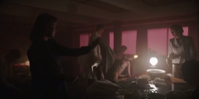 He's got severe burns,
so clean the wounds please, - Narvik