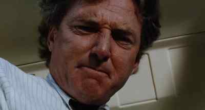He's gotta be over eight meters long! - Cruel Jaws