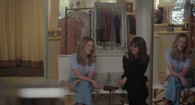- He's handsome.
- Oh yes, he's very handsome. - May December