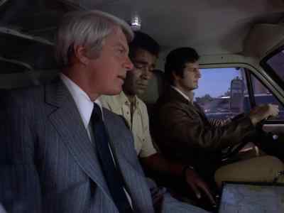 He's heading east
on Commonwealth. - Mission: Impossible