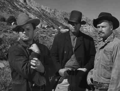 He's heading straight for Cayenne. - The Gunfighter