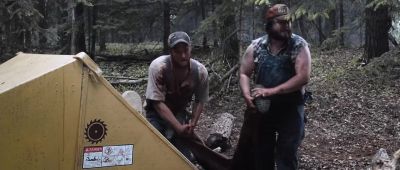 He's heavy for half a guy Oh God - Tucker and Dale vs Evil