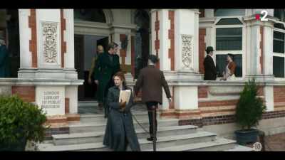- He's here, in London?
- And trying to create chaos. - Nautilus