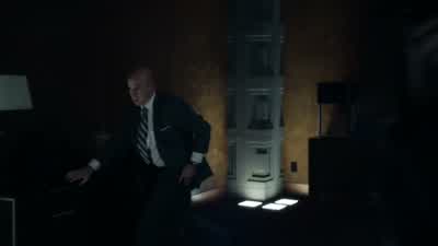 He's here! - Arrow