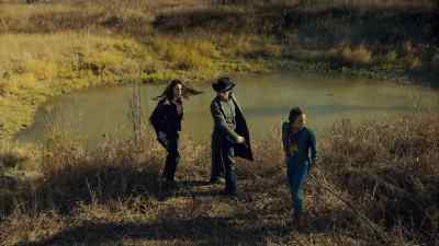 He's here. - Wynonna Earp