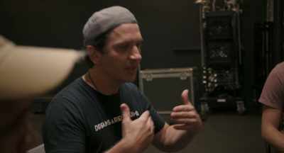 He's just living his own life, - Bad Actor: A Hollywood Ponzi Scheme