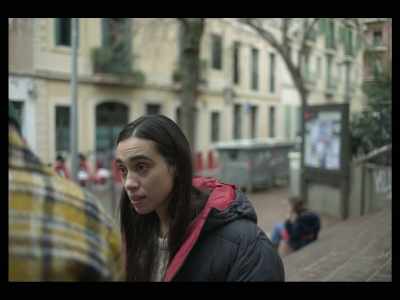 - He's Laia's dad.
- Of course I know him. Everyone does. - I Don't Expect Anyone to Believe Me