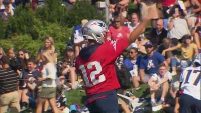 He's like another coach on the - Becoming the G.O.A.T.: The Tom Brady Story