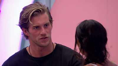 HE'S LIKE, DAMN, LIKE, DAMN. - Love Island