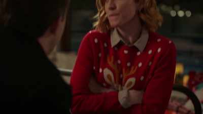 He's looking at me,
and he's going, - Christmas with the Campbells
