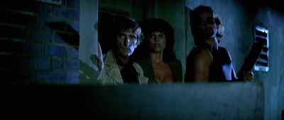 - He's looking for you, Brain
- What does he want? - Escape from New York