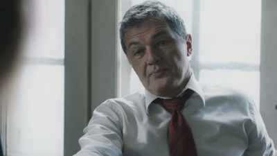 He's your new partner. - Comrade Detective