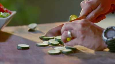 He's not a trained chef;
they haven't really worked - Restaurants at the End of the World