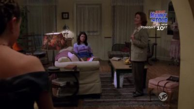 - He's not a very bright boy, is he?
- Mom, please. - Gilmore Girls