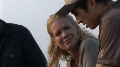 He's not going for it. - The Walking Dead