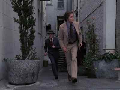 He's not in there. - The Streets of San Francisco