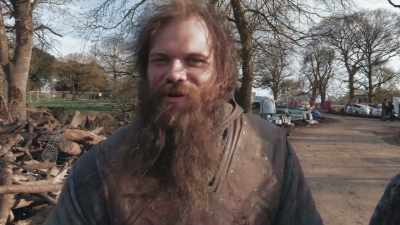 He's now trying
to give me money for it, - Game of Thrones: The Last Watch