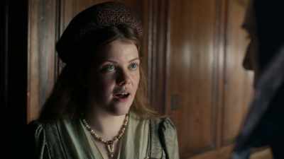 He's old, and he'll die, - The Spanish Princess