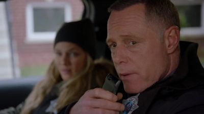 - He's on the phone. - Chicago P.D.