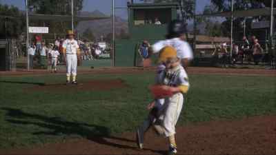 He's out. - The Bad News Bears