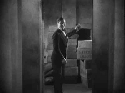 "He's read every book in the
case - he likes to read!" - Underworld