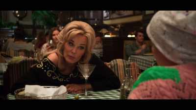 - He's really cute.
- Well, I hope you said yes. - The Politician