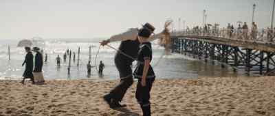 He's really giving you a
pen for your 40th birthday? - Young Woman and the Sea