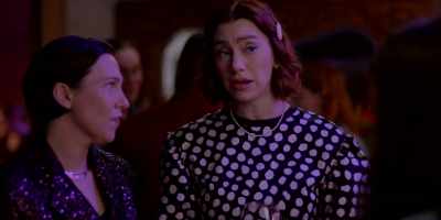 ‐He's really valuable. He's the
biggest cat in Boston. ‐It's true. - Single Drunk Female