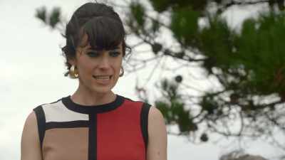 He's responsible
for thousands of deaths. - Ms Fisher's Modern Murder Mysteries