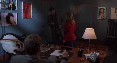 He's right behind me. - Death Wish: The Face of Death