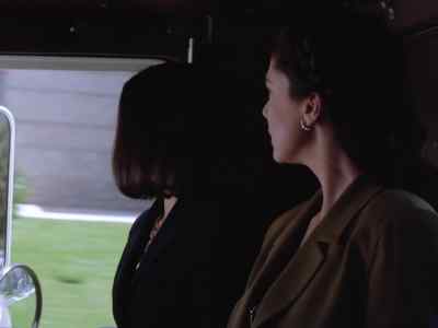 He's right behind us.
We'll never lose him. - Lois & Clark: The New Adventures of Superman