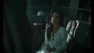 He's run out the clock. - Anne Rice's Mayfair Witches