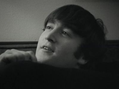 He's saying, "Dooble." - Beatles '64