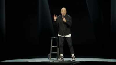 He's seen it in 4K? Man, fuck this guy! - Jo Koy: Live from the Los Angeles Forum