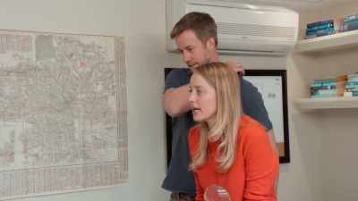 He's separate. Then, like,
birth certificates, important documents, - Get Organized with The Home Edit