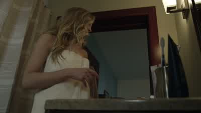 He's still not answering. - Mr. Robot