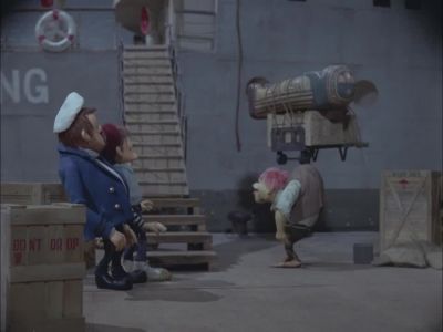 He's as strong as 50 men - Mad Monster Party?