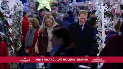 He's so sweet and so hilarious,
and he just... - Christmas at the Palace