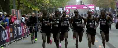 He's switching out and
getting fresh runners - Kipchoge: The Last Milestone
