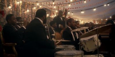 He's taken her hand. - The Crown