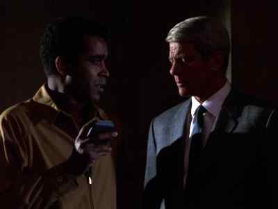 He's taking a pill. - Mission: Impossible