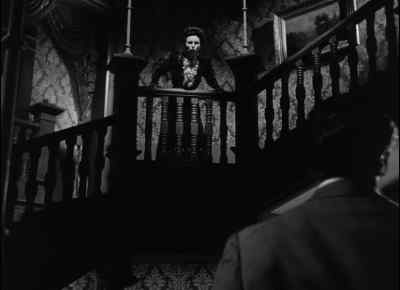 - He's telling her what you did to Eugene.
- You go back to your room. - The Magnificent Ambersons