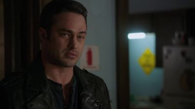 He's ten. - Chicago Fire