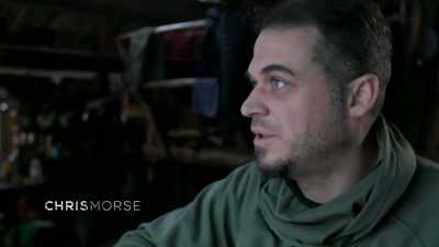 He's the biggest
predator out here, - Life Below Zero: Next Generation