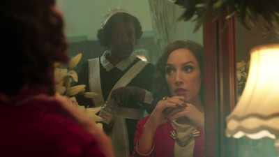 He's too smart, he gonna see
right through you before long. - The Last Tycoon