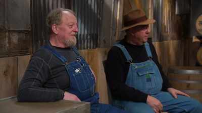 He's took... He's medicated, - Moonshiners: Master Distiller