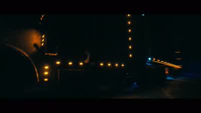 He's turning south on Vessel. - Angel Has Fallen
