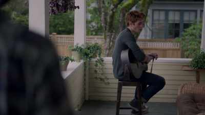 He's under the impression - Riverdale